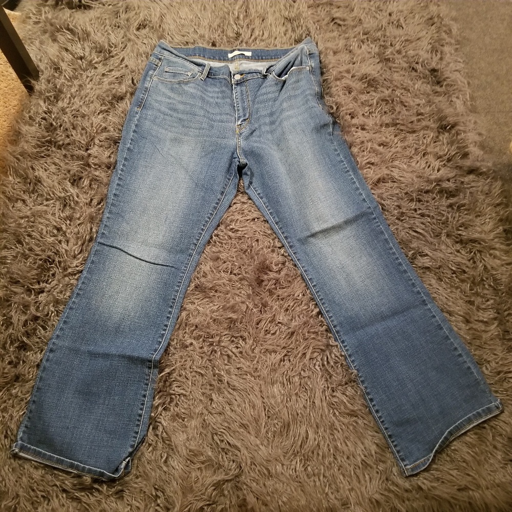 Levis 515 bootcut size 16